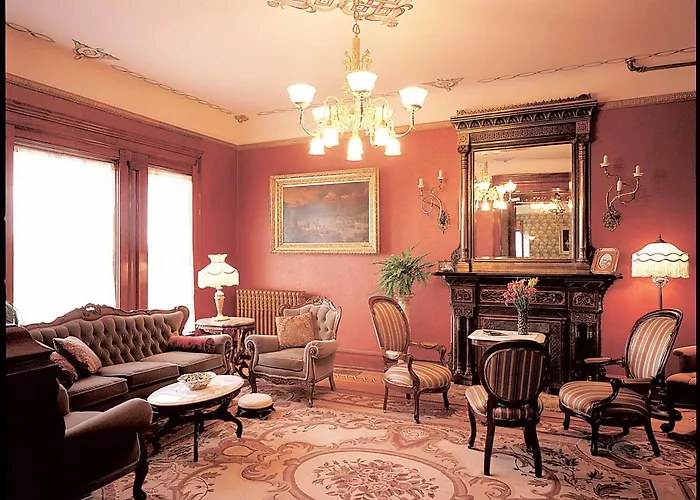 Nagle Warren Mansion 3* Cheyenne