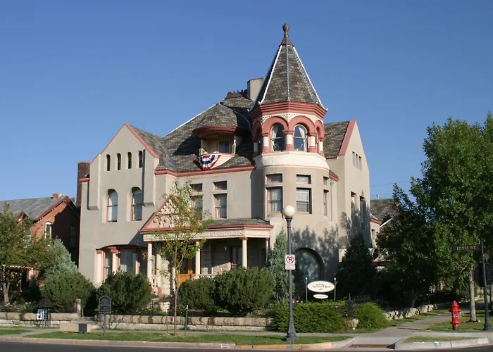 Nagle Warren Mansion Bed & Breakfast