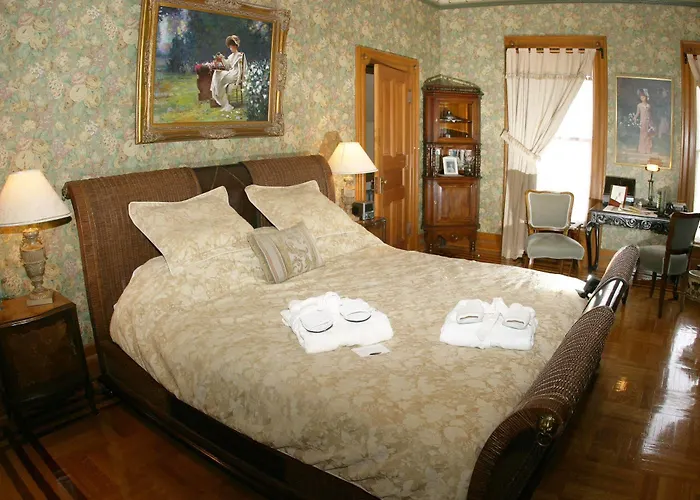 Nagle Warren Mansion