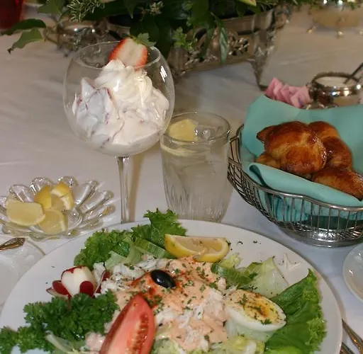 Nagle Warren Mansion Bed & Breakfast